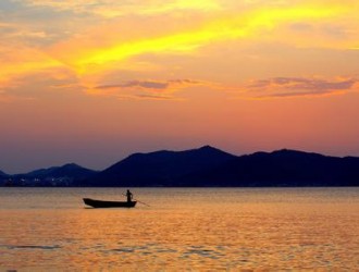 杭州海關(guān)領(lǐng)導(dǎo)來(lái)義烏調(diào)研“B?！苯ㄔO(shè)